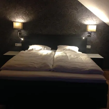 Hotel Enz Residenz 3*