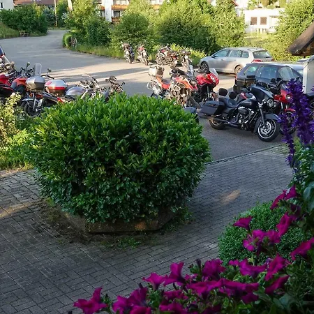 Hotel Enz Residenz 3*